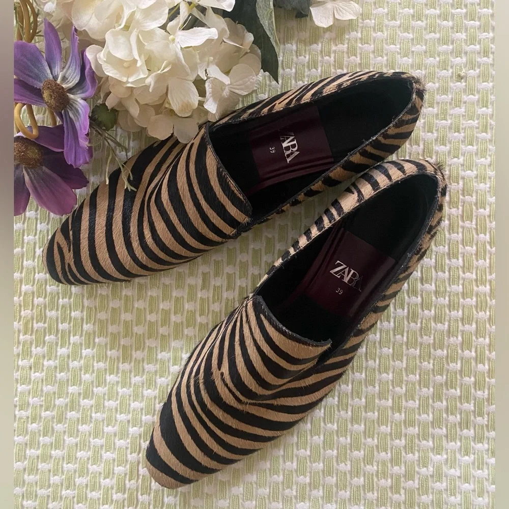 💝Zara Calf Hair Zebra Print Loafers💝 - Picture 9 of 9